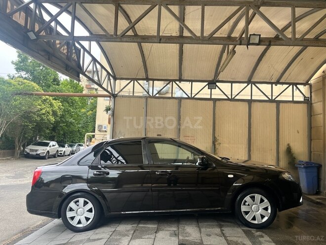 Daewoo Gentra 2013, 300,000 km - 1.5 l - Bakı
