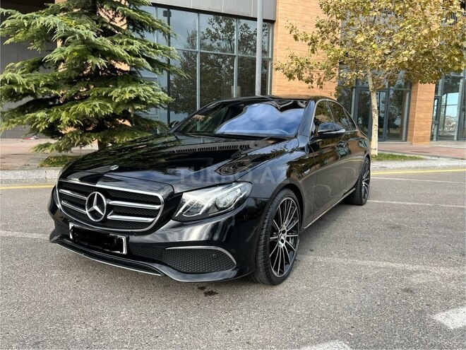 Mercedes E 220 d 2019, 215,000 km - 2.0 l - Bakı