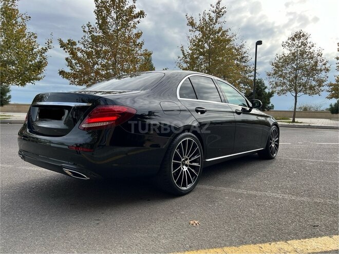 Mercedes E 220 d 2019, 215,000 km - 2.0 l - Bakı