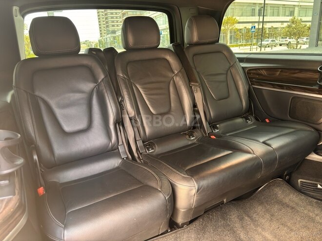 Mercedes V 220 2023, 100,004 km - 2.2 l - Bakı
