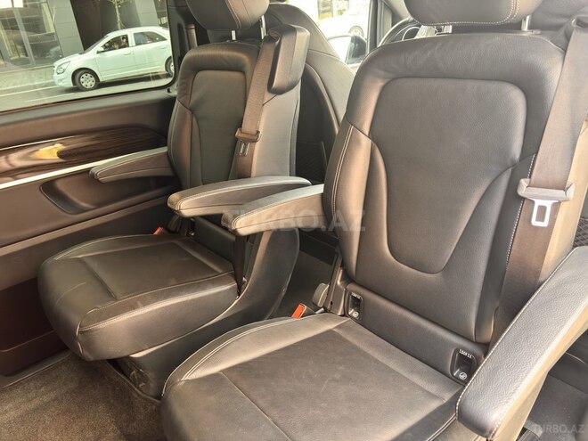 Mercedes V 220 2023, 100,004 km - 2.2 l - Bakı