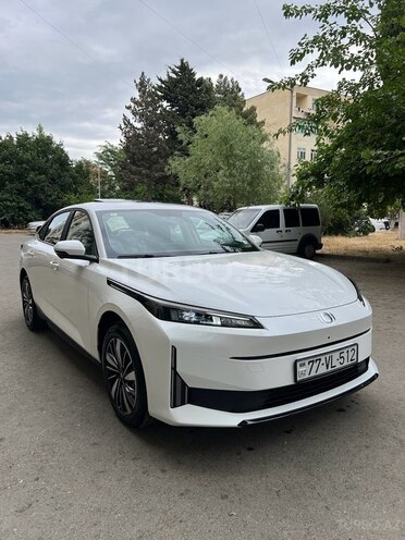 Changan Qiyuan A05 2025, 0 km - 1.5 l - Bakı