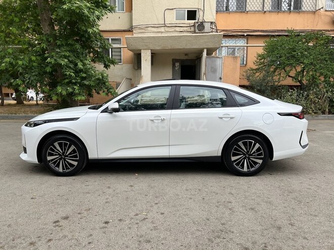 Changan Qiyuan A05 2025, 0 km - 1.5 l - Bakı
