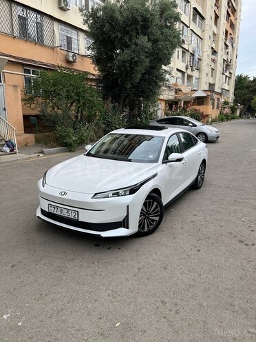 Changan Qiyuan A05 2025, 0 km - 1.5 l - Bakı