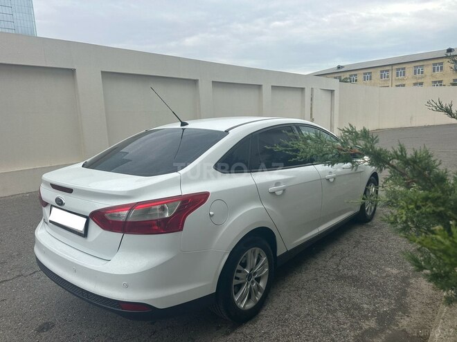 Ford Focus 2014, 195,000 km - 1.5 л - Bakı