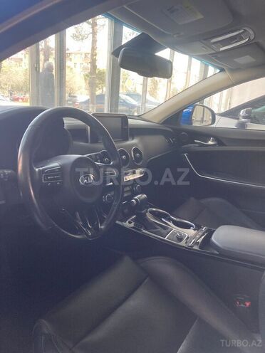 Kia Stinger-4