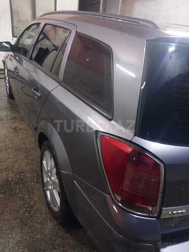 Opel Astra 2006, 375,000 km - 1.4 l - Quba