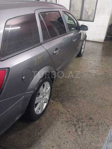 Opel Astra 2006, 375,000 km - 1.4 l - Quba