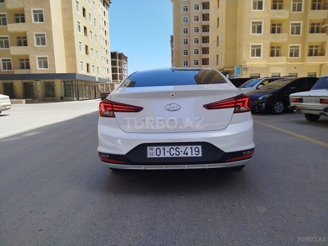 Hyundai Elantra 2019, 85,000 km - 2.0 l - Bakı