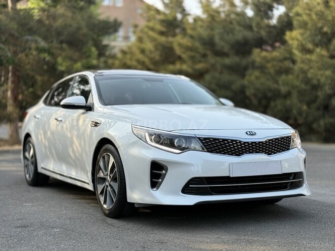 Kia K5-3