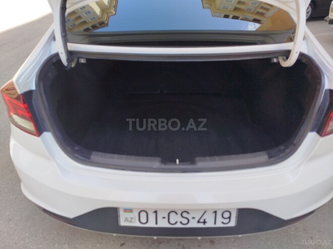 Hyundai Elantra 2019, 85,000 km - 2.0 l - Bakı