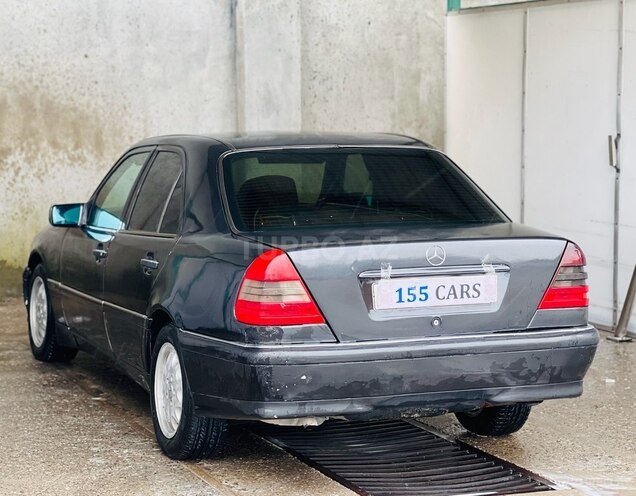 Mercedes C 250 d 1993, 298,371 km - 2.5 l - Bakı