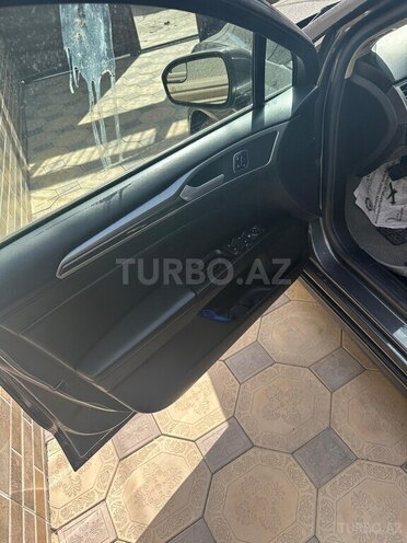 Ford Fusion (North America) 2018, 118,000 km - 1.5 л - Bakı