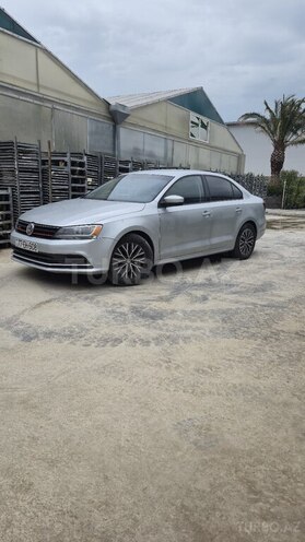 Volkswagen Jetta-4