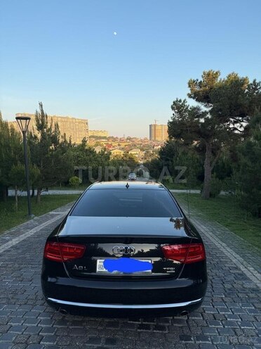 Audi A8 2012, 210,000 km - 4.0 л - Bakı