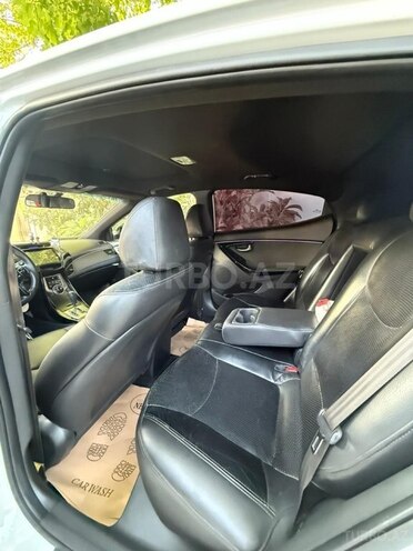 Hyundai Elantra 2012, 196,000 km - 1.8 l - Bakı