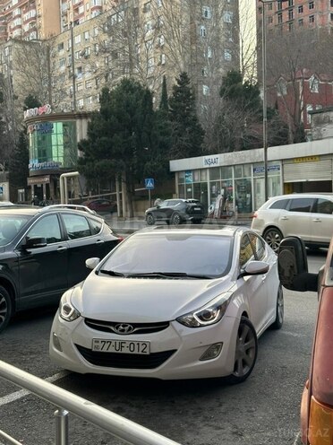 Hyundai Elantra 2012, 196,000 km - 1.8 l - Bakı