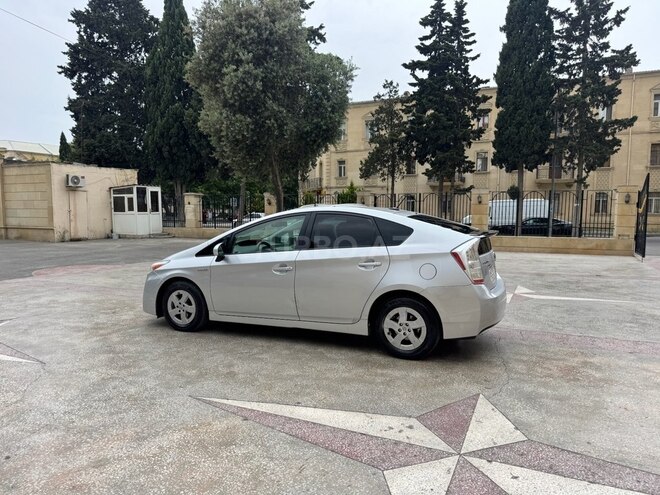 Toyota Prius 2010, 350,000 km - 1.8 l - Bakı