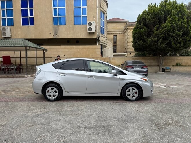 Toyota Prius 2010, 350,000 km - 1.8 l - Bakı
