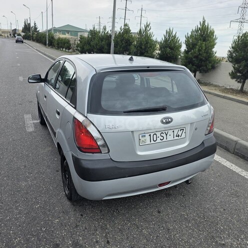 Kia Rio 2005, 390,000 km - 1.5 l - Bakı