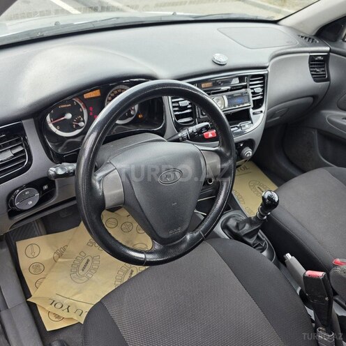 Kia Rio 2005, 390,000 km - 1.5 l - Bakı
