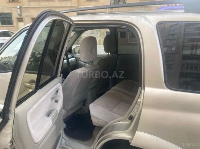 Suzuki Grand Vitara 2004, 249,448 km - 2.5 l - Bakı