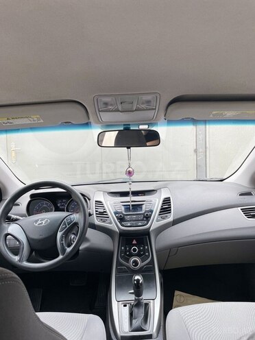 Hyundai Elantra 2015, 85,092 km - 1.8 l - Bakı