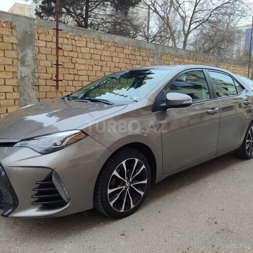 Toyota Corolla 2017, 170,000 km - 1.8 l - Bakı