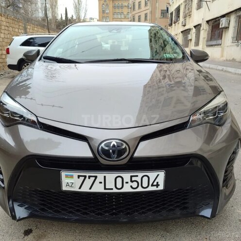 Toyota Corolla 2017, 170,000 km - 1.8 l - Bakı