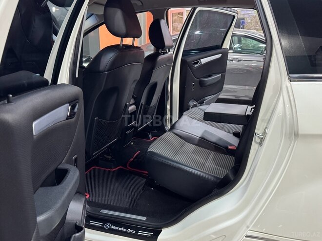 Mercedes B 170-20