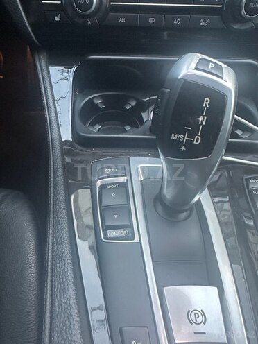 BMW 520 2013, 320,000 km - 2.0 l - Bakı