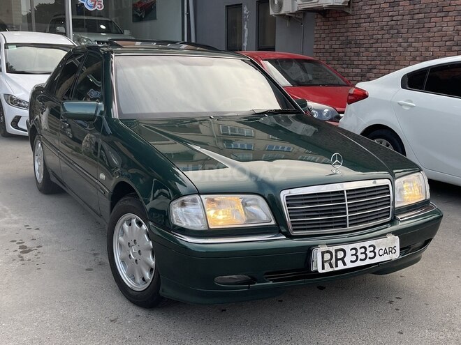 Mercedes C 240 1998, 220,000 km - 2.4 l - Sumqayıt