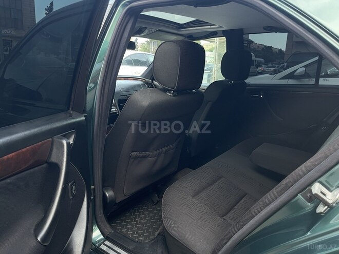 Mercedes C 240 1998, 220,000 km - 2.4 l - Sumqayıt