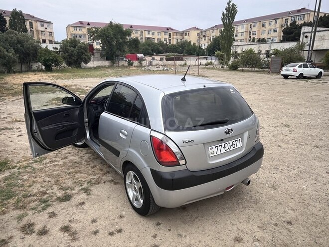 Kia Rio 2005, 246,009 km - 1.4 l - Sumqayıt
