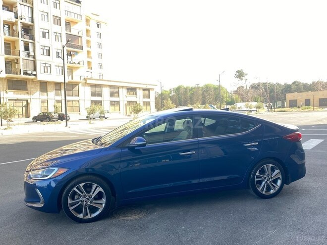 Hyundai Elantra 2016, 97,137 km - 2.0 л - Sumqayıt