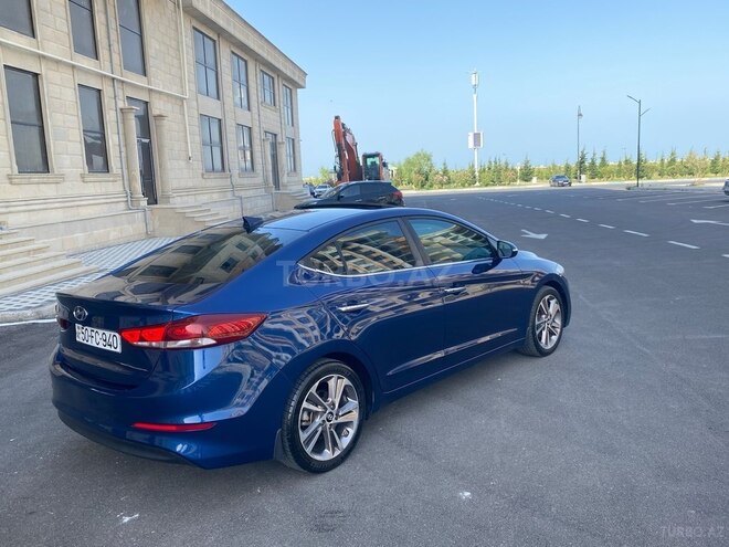 Hyundai Elantra 2016, 97,137 km - 2.0 л - Sumqayıt