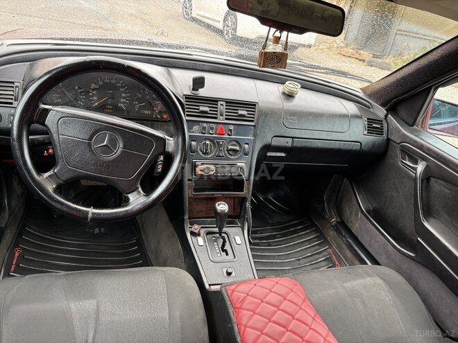 Mercedes C 220 d 1997, 124,820 km - 2.2 l - Bakı