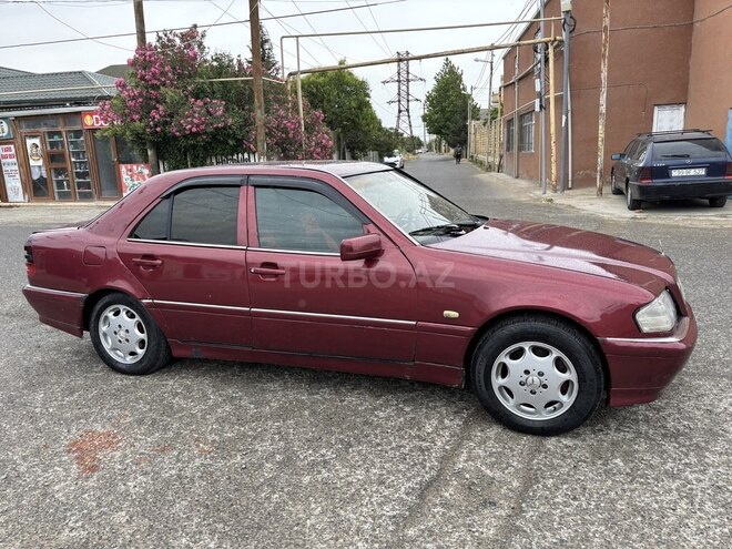 Mercedes C 220 d 1997, 124,820 km - 2.2 l - Bakı