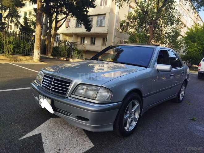 Mercedes C 230 1999, 298,000 km - 2.3 l - Sumqayıt