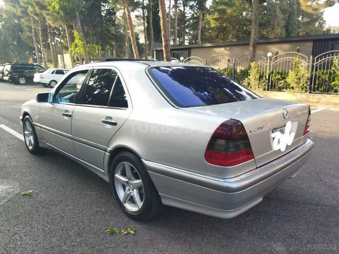 Mercedes C 230 1999, 298,000 km - 2.3 l - Sumqayıt