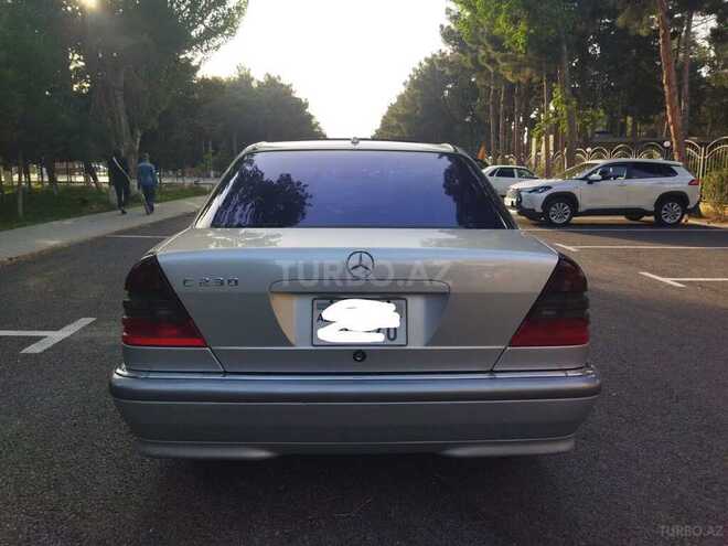 Mercedes C 230 1999, 298,000 km - 2.3 l - Sumqayıt