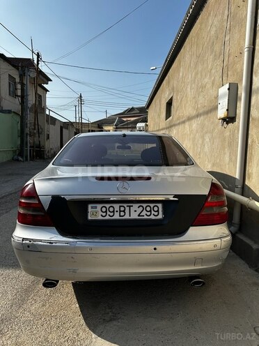 Mercedes E 270 2003, 719,000 km - 2.7 l - Bakı