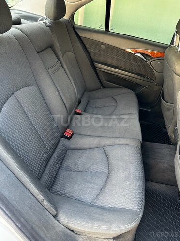 Mercedes E 270 2003, 719,000 km - 2.7 l - Bakı