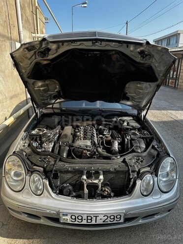 Mercedes E 270 2003, 719,000 km - 2.7 l - Bakı