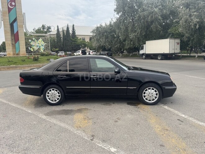 Mercedes E 280 2000, 395,000 km - 2.8 l - Sumqayıt