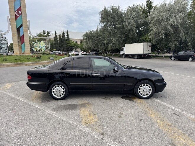 Mercedes E 280 2000, 395,000 km - 2.8 l - Sumqayıt