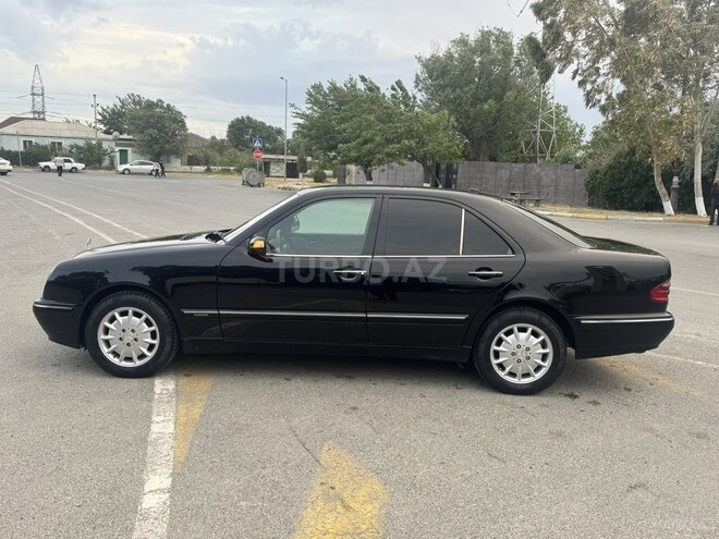Mercedes E 280 2000, 395,000 km - 2.8 l - Sumqayıt