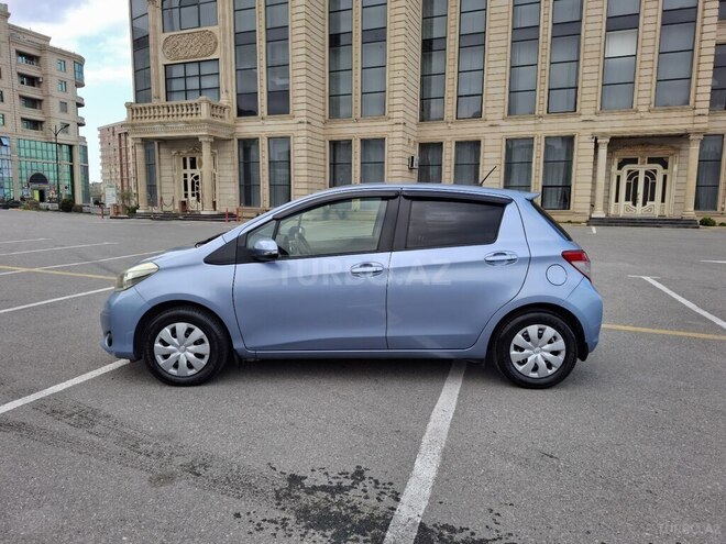 Toyota Vitz 2011, 172,023 km - 1.3 l - Bakı
