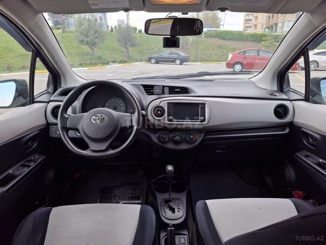 Toyota Vitz 2011, 172,023 km - 1.3 l - Bakı