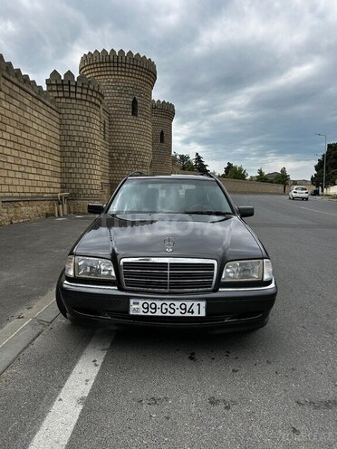 Mercedes C 220 d 1998, 242,000 km - 2.2 л - Bakı